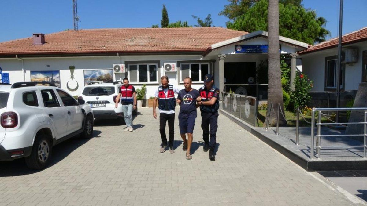 A special team was established for the Russian tourist who killed his parents in Antalya #3